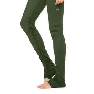 NEW! Alo Yoga Idol Ruched Legging Green SZ S